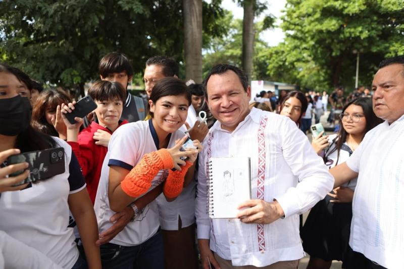 Contará Yucatán con cinco nuevas universidades para beneficio de sus jóvenes: Díaz Mena