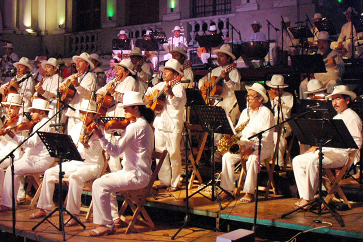 Orquesta Típica Yukalpetén