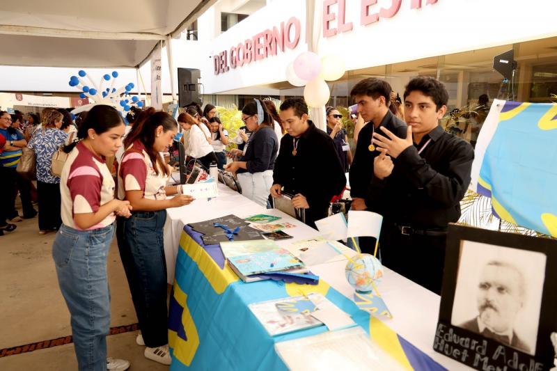 Impulsan espacios de formación e inclusión con el Encuentro Estatal de Lengua de Señas Mexicana