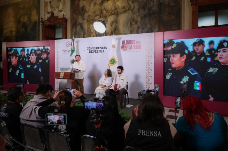 Gobernador Joaquín Díaz Mena destaca crecimiento económico con justicia y bienestar para las familias