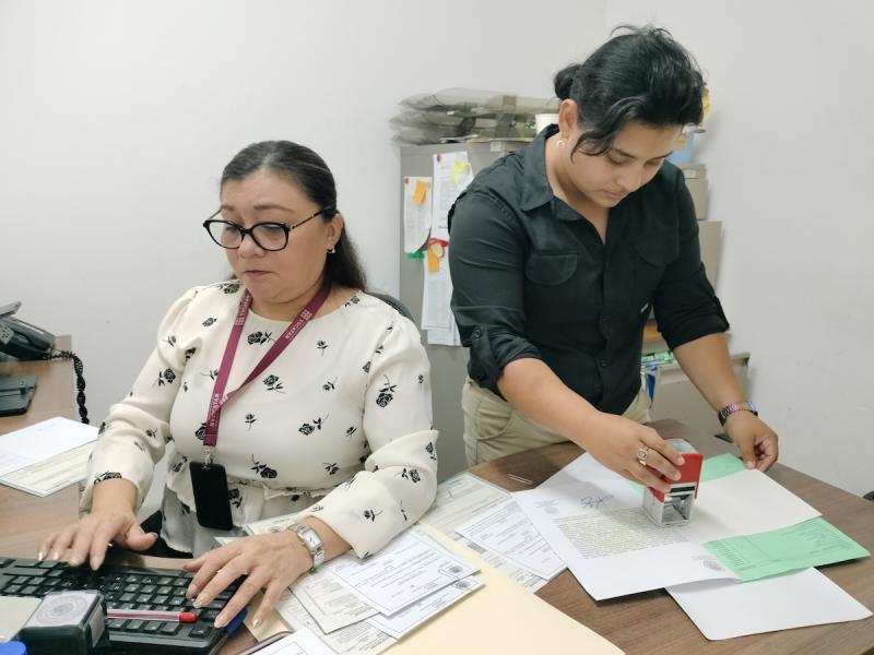 Consejería Jurídica de Yucatán ofrece servicios de legalización y apostilla de documentos