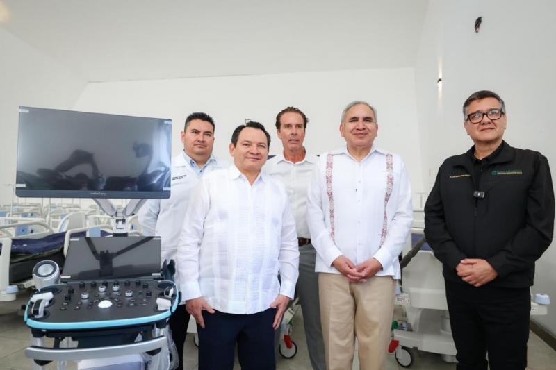 Yucatán fortalece la atención médica con nuevo equipamiento y proyectos de salud