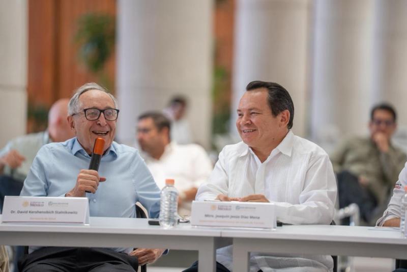 Gobiernos de México y Yucatán refuerzan coordinación para mejorar acceso a la salud