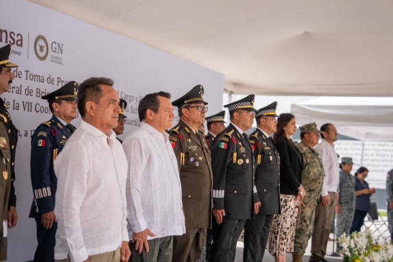 Gobernador Joaquín Díaz Mena asiste a toma de protesta del coordinador interino de la Guardia Nacional en Yucatán