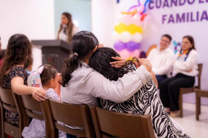 Siete niñas, niños y adolescentes recuperan su derecho a crecer en familia en Yucatán