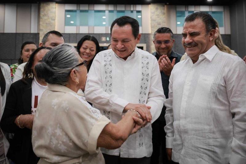 Gobierno del Estado e INEA impulsan estrategia para alfabetizar a 7 mil personas en Yucatán