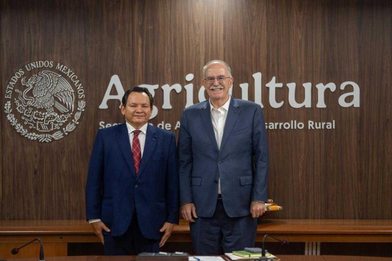 Acuerdan Gobierno de Yucatán y Sader fortalecer acciones para el campo