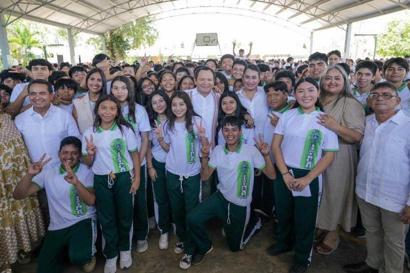 Amplía Renacimiento Maya infraestructura escolar y urbana en Umán con nuevas obras