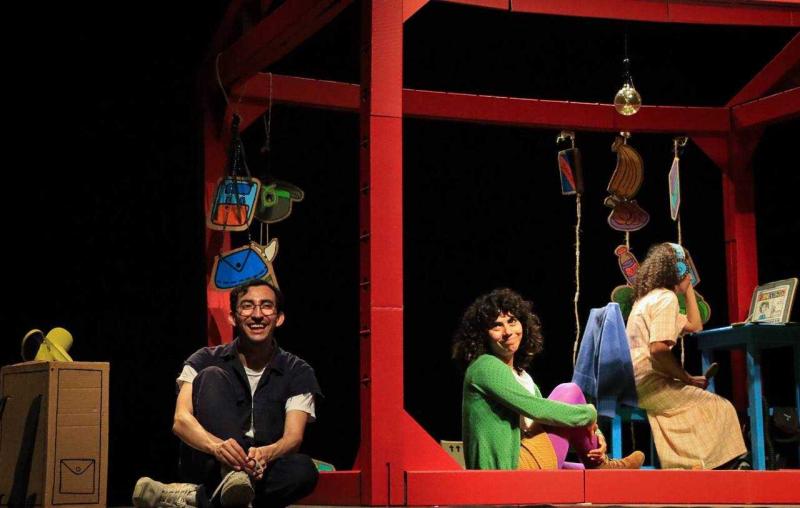 "Catsup" llena el Teatro Daniel Ayala con funciones gratuitas por el Día de la Niñez