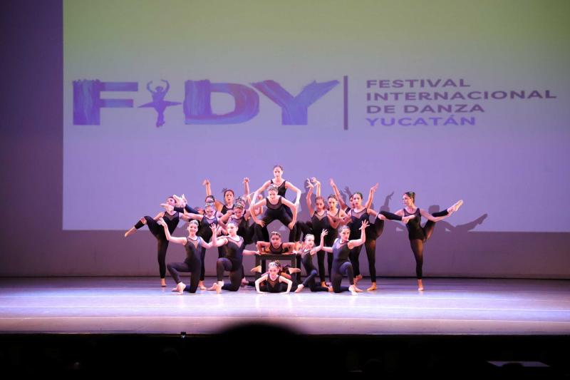 Con jarana, Sedeculta inaugura Festival Internacional de Danza Yucatán 2026
