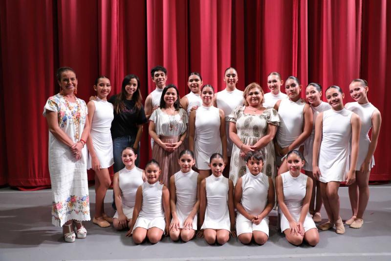 Con jarana, Sedeculta inaugura Festival Internacional de Danza Yucatán 2026