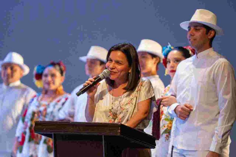 Con homenaje a José Manuel Carreño concluye el FIDY 2026