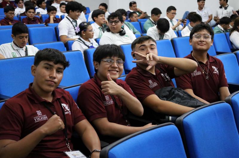 Talento estudiantil del Cecytey sobresale en Festival Académico Nacional 2026