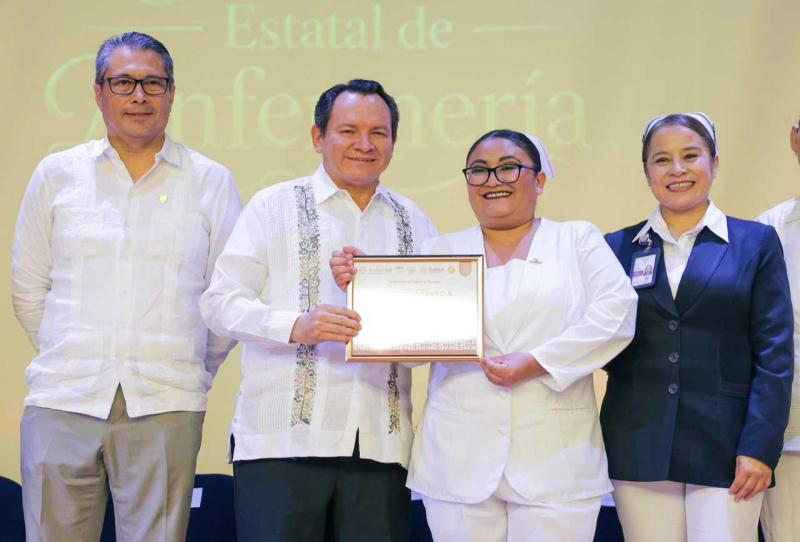 Enfermeras y enfermeros, columna vertebral del sistema de salud de Yucatán