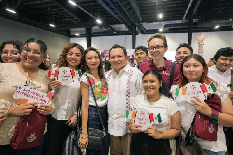 Apuesta Yucatán por la ciencia, la innovación y la formación internacional de sus estudiantes