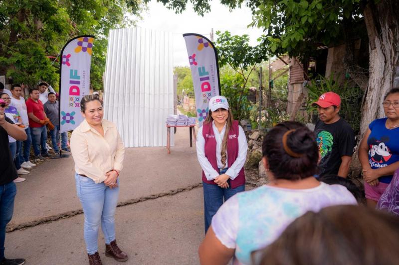Refuerza DIF Yucatán apoyo en Pueblo Unido