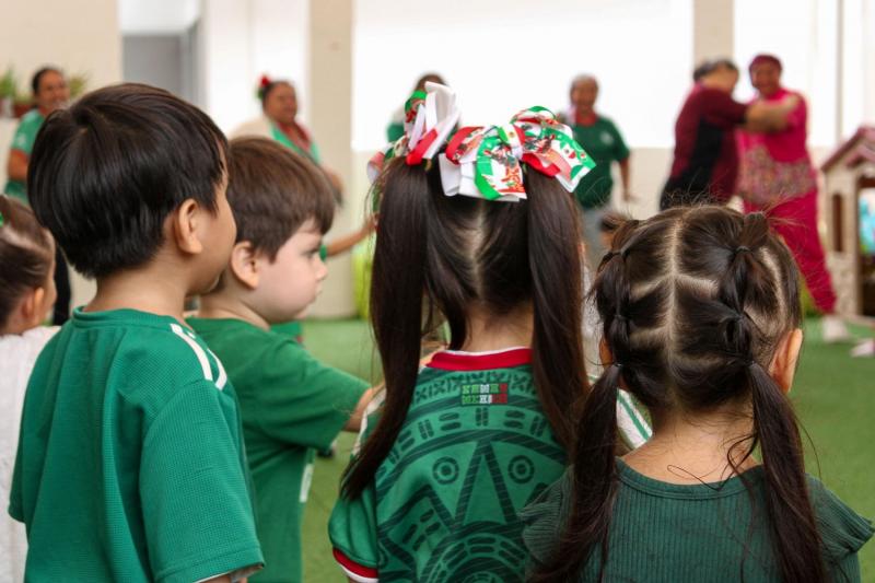 Niñas y niños de los Centros de Atención Infantil del Isstey viven emoción del fútbol