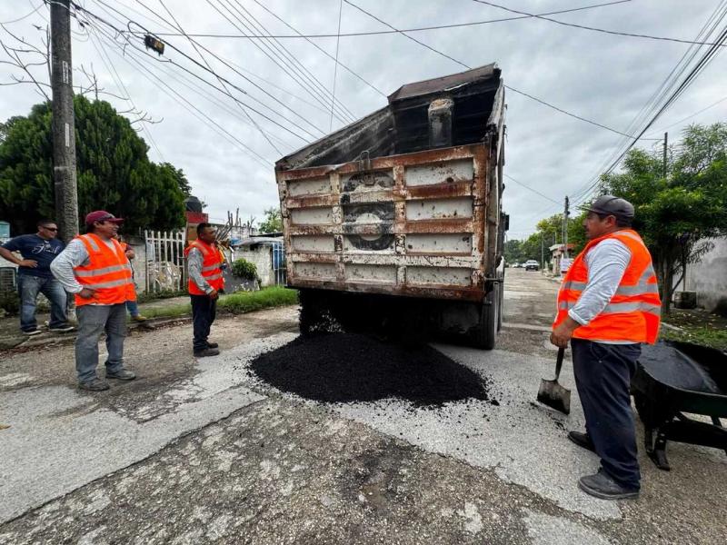 Inicia conservación de 38 calles en la colonia Melchor Ocampo de Mérida