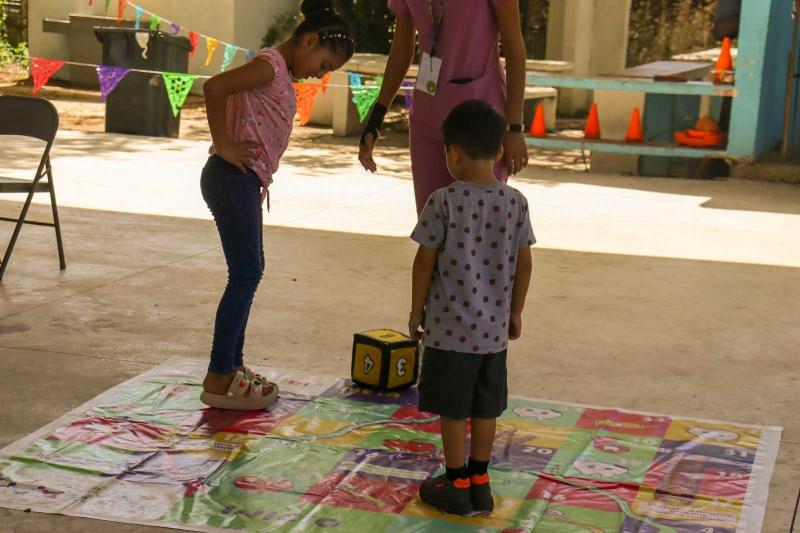 DIF Yucatán y SSY llevan Feria de la Salud a la colonia Sambulá