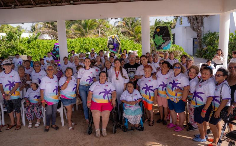 DIF Yucatán promueve bienestar integral de personas mayores con jornada recreativa en Progreso