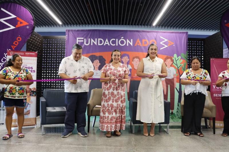 Semujeres y Fundación ADO impulsan a artesanas de cinco estados con feria en Mérida