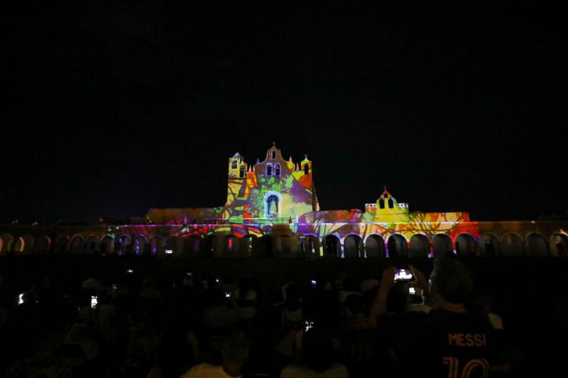 Reactivan el videomapping "Senderos de Luz" en Izamal