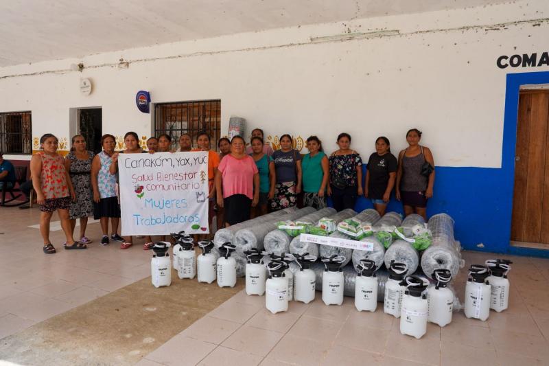 DIF Yucatán impulsa proyectos productivos de mujeres de Canakom