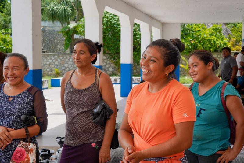 DIF Yucatán impulsa proyectos productivos de mujeres de Canakom