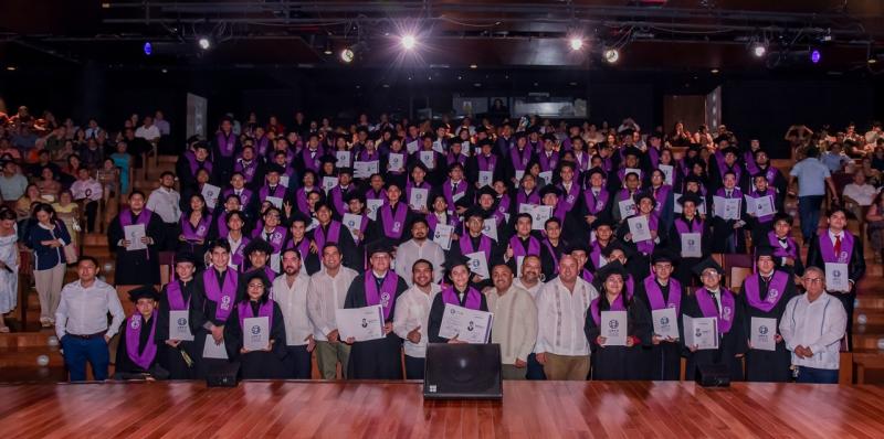 Egresa primera generación de Ingenieros en Ciberseguridad de la UPY