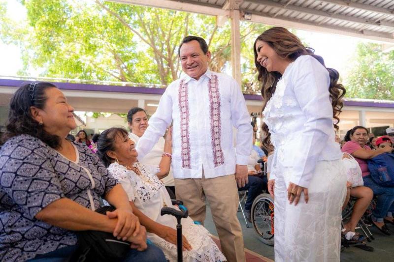 Gobierno del Renacimiento Maya facilitará traslados gratuitos para usuarias y usuarios del CREE