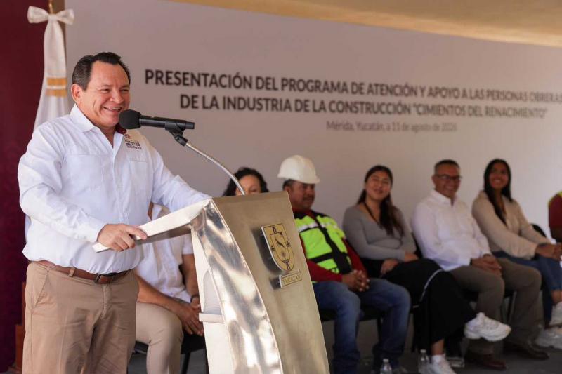 Reivindica el Gobernador Joaquín Díaz Mena a trabajadoras y trabajadores de la construcción