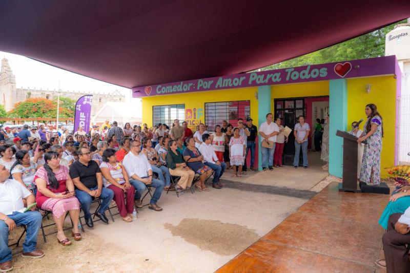 DIF Yucatán promueve atención alimentaria en Ticul con nuevo comedor en Yotholín