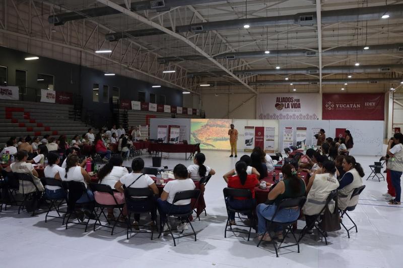 Centros Libre amplían servicios para atención integral de las yucatecas