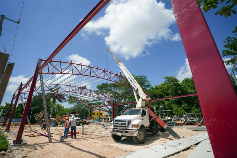 Luego de años de abandono, el Renacimiento Maya lleva bienestar a familias de Mérida con la modernización de espacios públicos