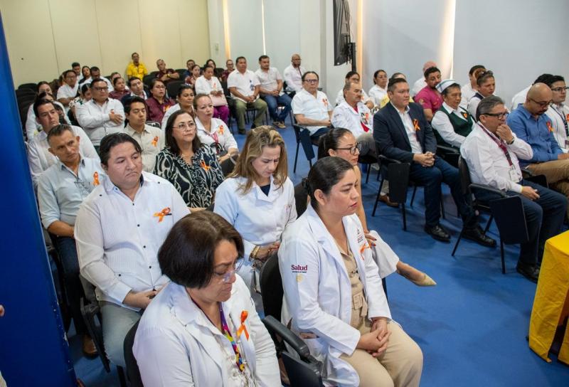 Yucatán promueve atención médica segura y prevención de riesgos en los servicios de salud