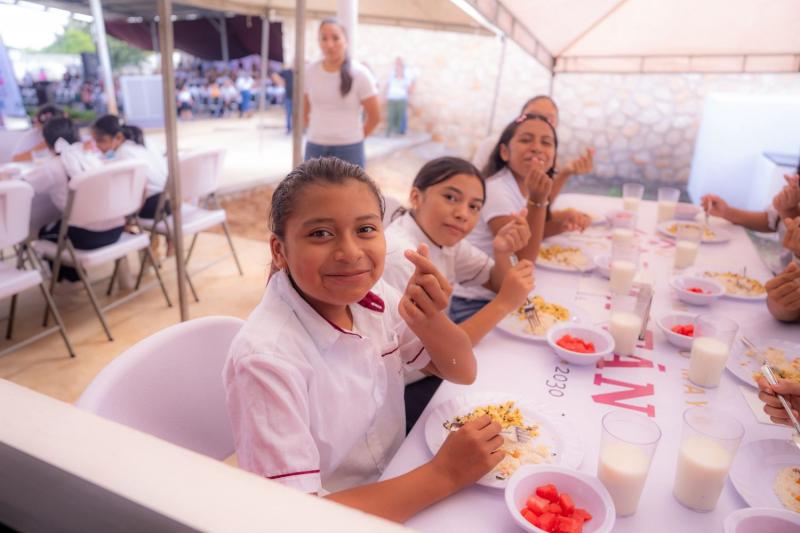 Nuevo comedor escolar mejora la alimentación de 200 estudiantes en Kopomá
