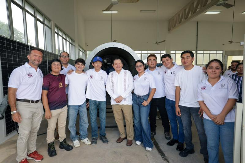 Renacimiento Maya entrega herramientas al Tecnológico de Progreso para impulsar la innovación y reducir el rezago educativo