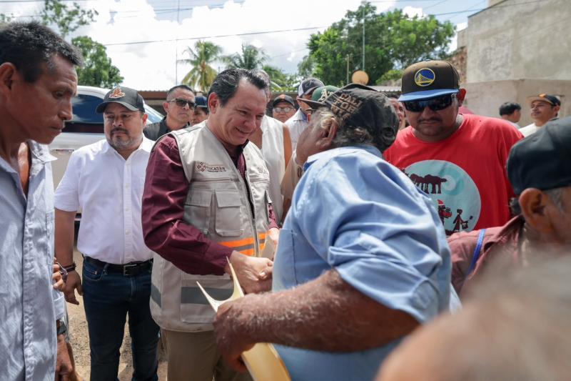 Cumple Renacimiento Maya con carreteras en Oxkutzcab