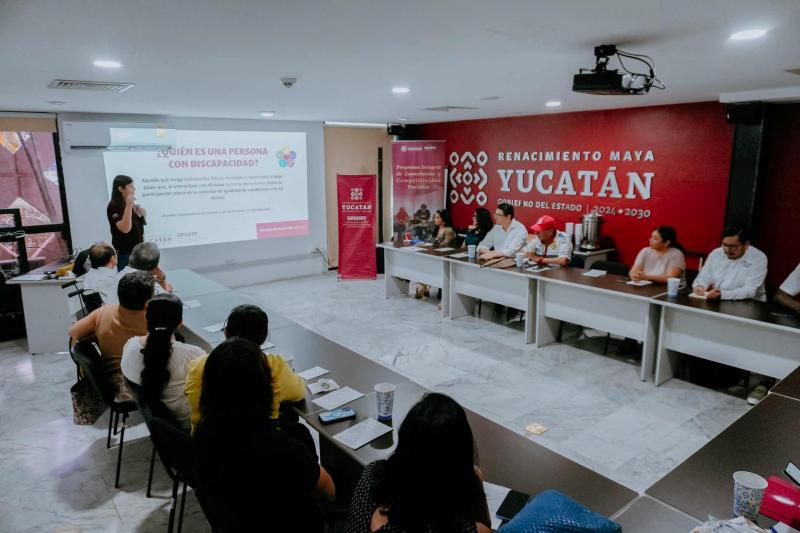 Guías fortalecen sus conocimientos para un turismo accesible en Yucatán