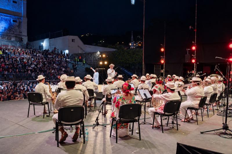 Orquesta Típica Yukalpetén lleva la música de Yucatán al corazón del Festival Cervantino