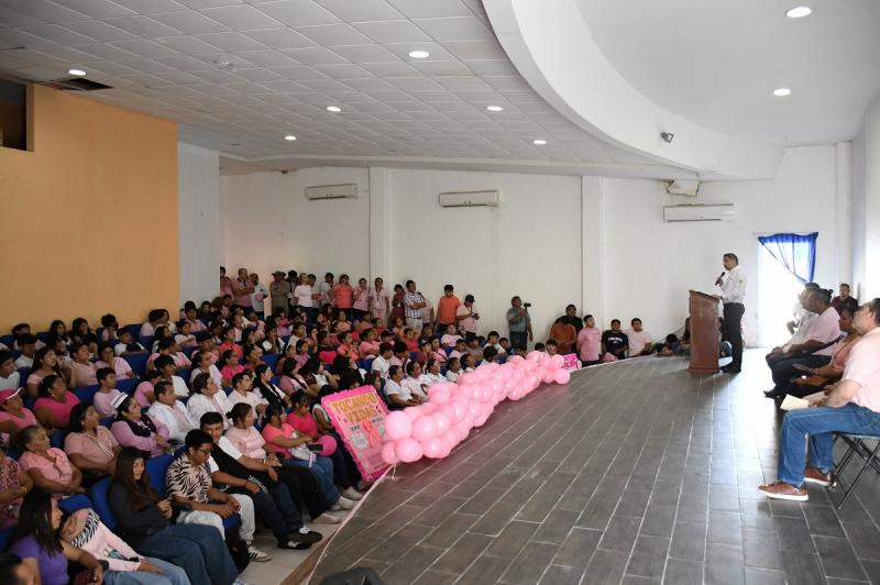 Llaman a reforzar la detección oportuna del cáncer de mama