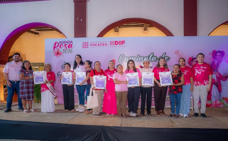 Tekax se ilumina de esperanza con la Caminata de Luz del DIF Yucatán