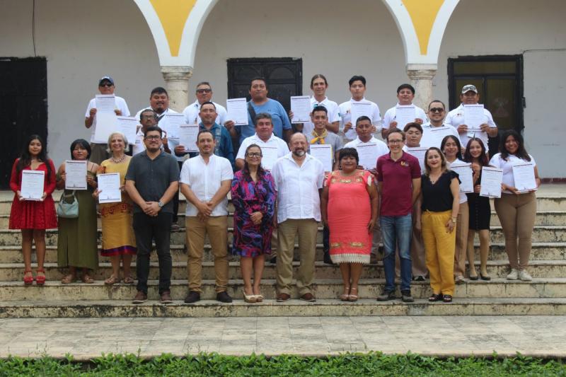 Impulsan formación de guías turísticos en Izamal