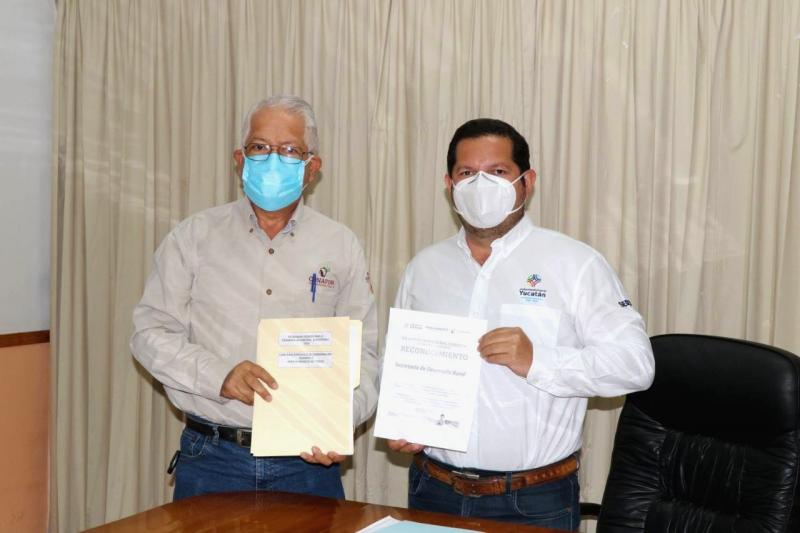Prevención y combate de incendios, en unidad, brinda seguridad a familias yucatecas