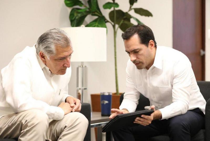 Presenta el Gobernador Mauricio Vila Dosal ante el titular de la Segob, Adán Augusto López Hernández, el proyecto Ie-tram
