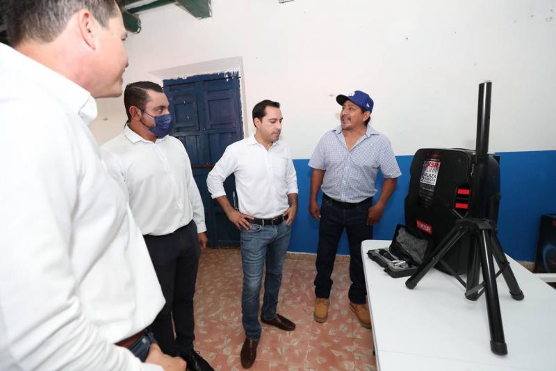 Pone en marcha el Gobernador Mauricio Vila Dosal el programa de mejoramiento y equipamiento de Casas Ejidales