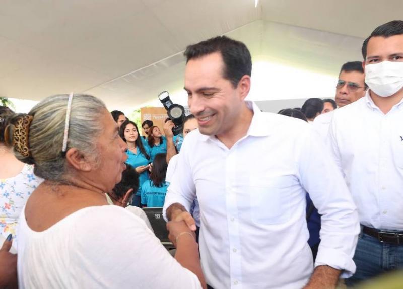 El Gobernador Mauricio Vila Dosal inauguró los Planteles Azteca en Mérida