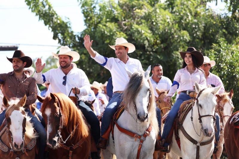 Yucatán rompe récord con la participación de más de 2 mil caballos en la primera Cabalgata Nacional Yucatán Xmatkuil 2022