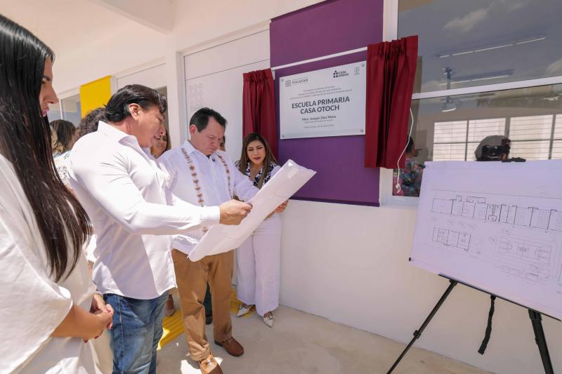 ENTREGAN AULAS SEGURAS Y DIGNAS PARA NIÑAS, NIÑOS Y JÓVENES DE CASA OTOCH