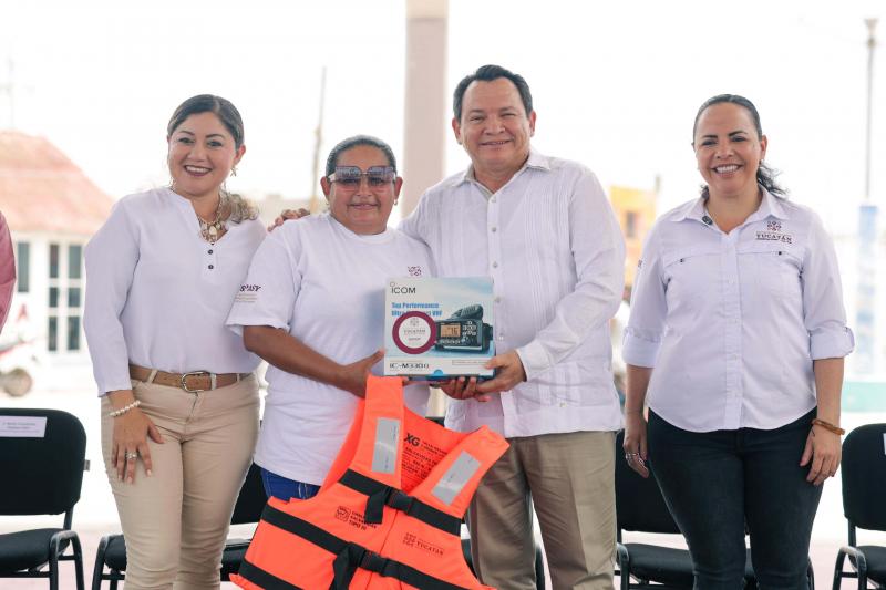 Fortalecen pesca y turismo en la costa oriente de Yucatán
